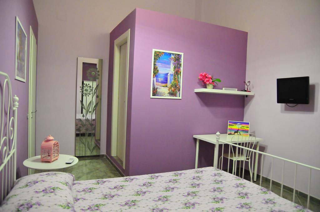 B&B Ingiropernapoli Ruang foto