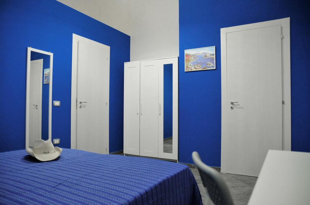 B&B Ingiropernapoli Bagian luar foto